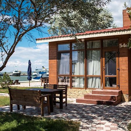 Prichal 80 Hotel Zatoka Kültér fotó