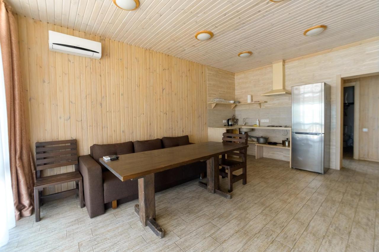 Prichal 80 Hotel Zatoka Kültér fotó
