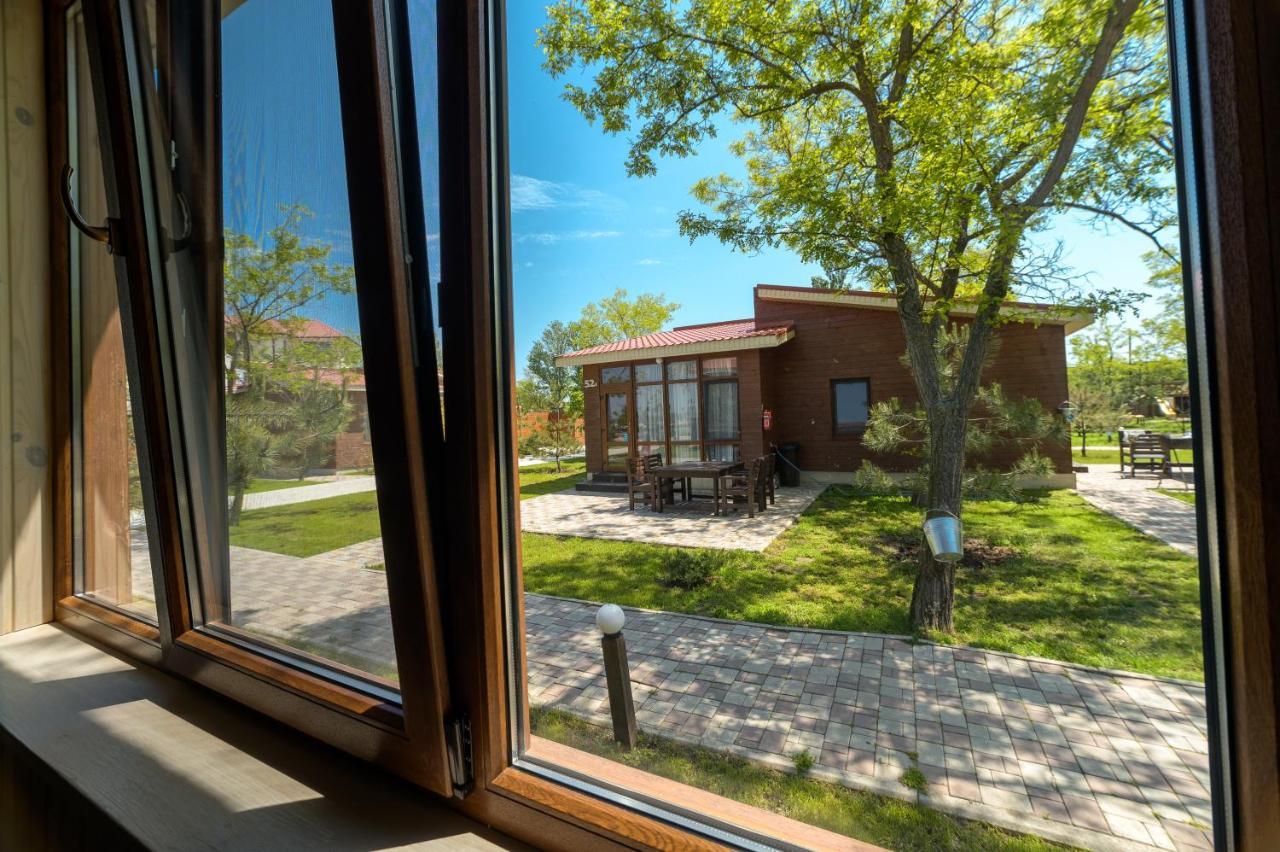 Prichal 80 Hotel Zatoka Kültér fotó