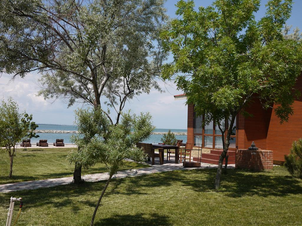 Prichal 80 Hotel Zatoka Kültér fotó