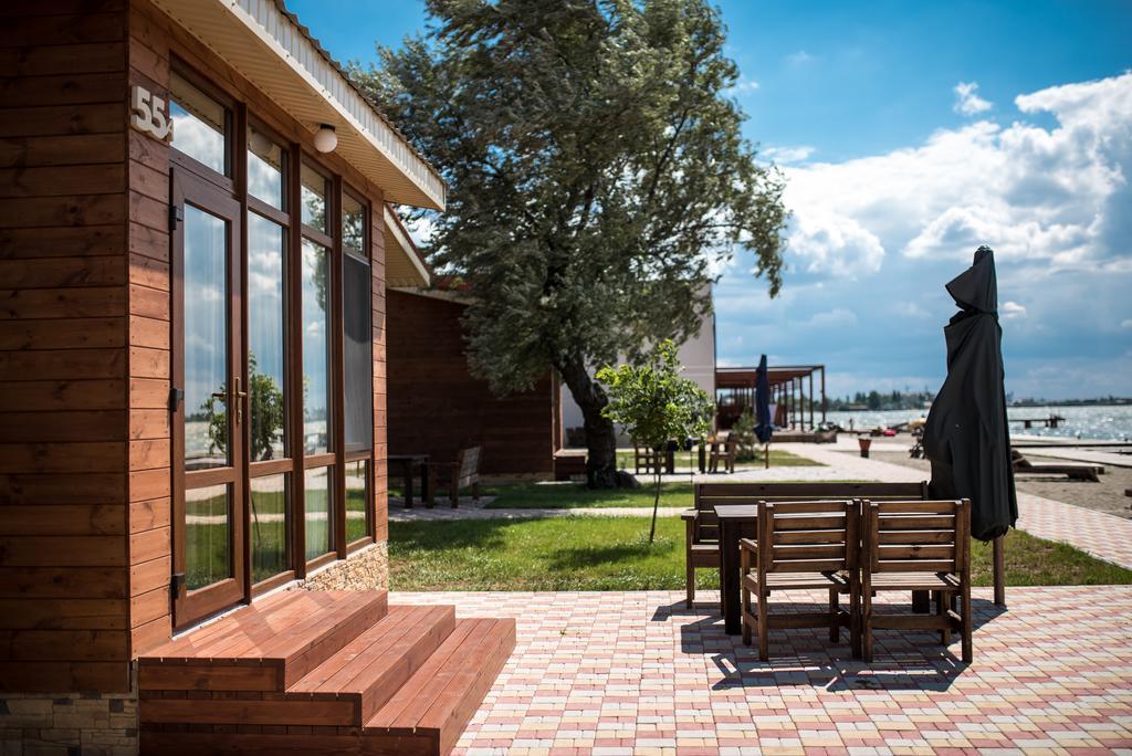 Prichal 80 Hotel Zatoka Kültér fotó